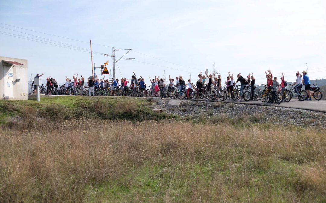 Osnovci u akciji: biciklijada đačkog parlamenta OŠ „Štampar Makarije“