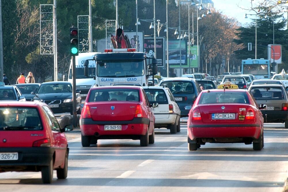 Najefikasniji načini za smanjenje broja automobila u centrima gradova
